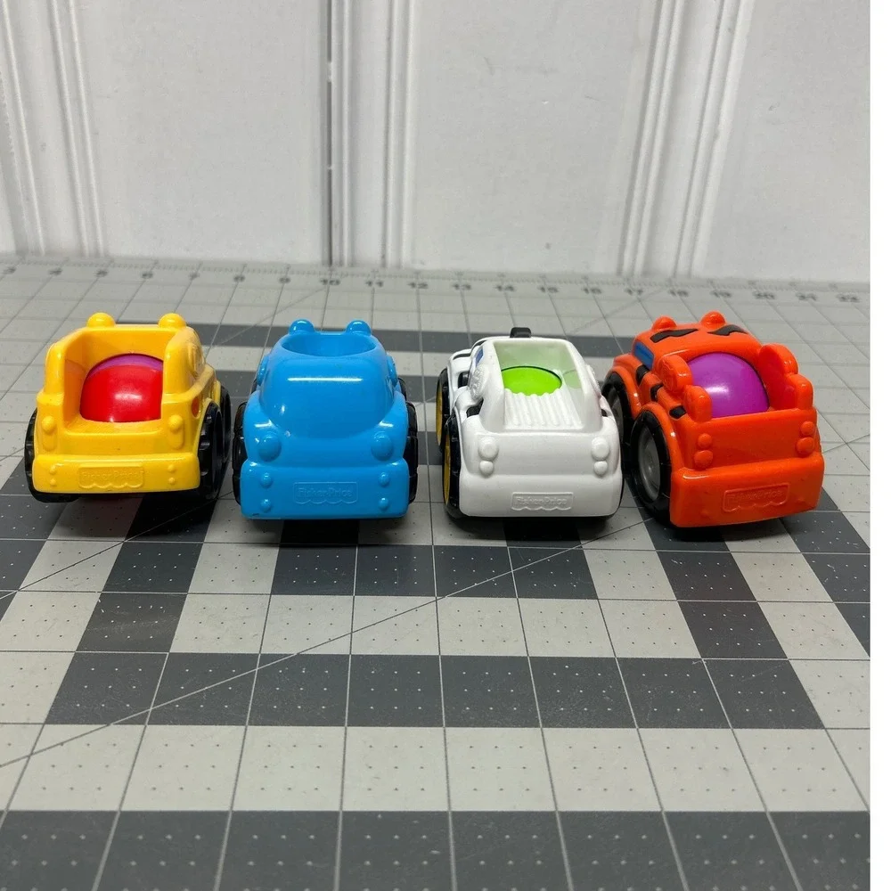 Fisher-Price Lil' Zoomers Roller Ball Cars Safari Animals Lot of 4 Preschool Toy